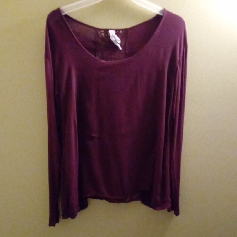 Bethany Mota Red Long Sleeve Relaxed Blouse Lace Back Contrast Maroon